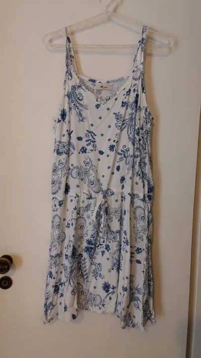 Varias blusas e vestidos - Foto 2
