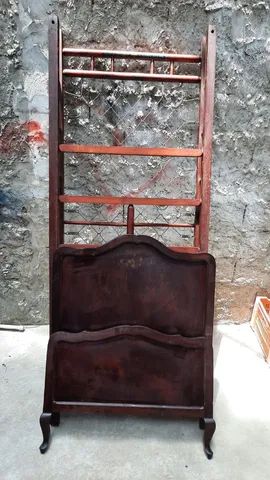 Cama de solteiro antiga - Patente