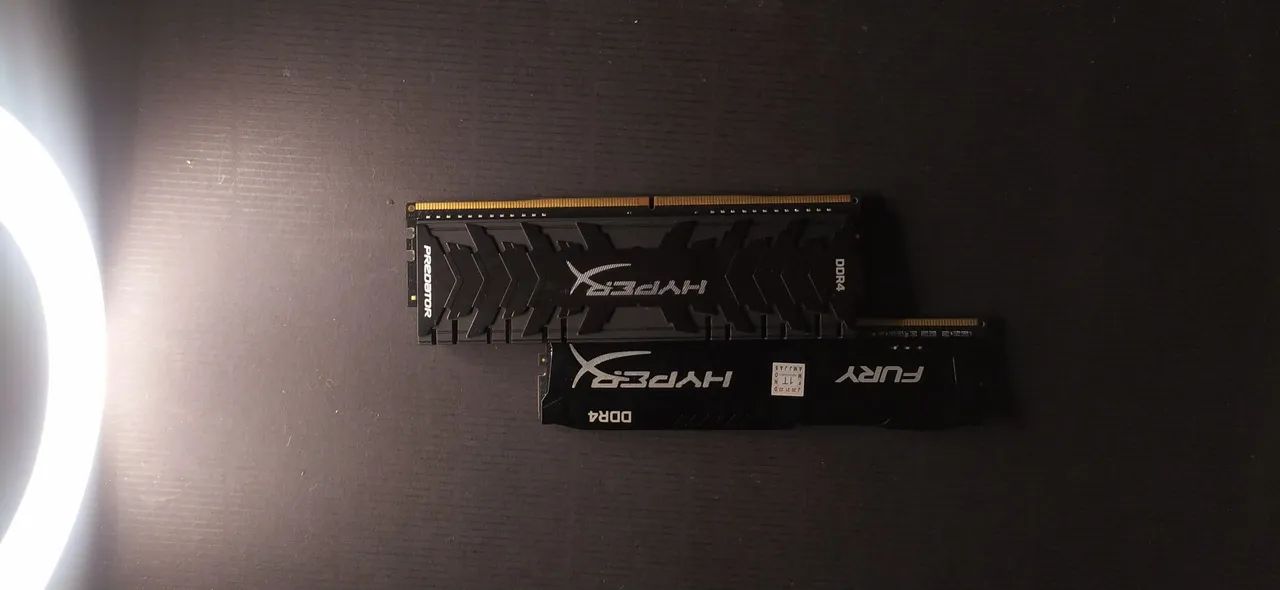 2 pentes de MEMÓRIA RAM 8GB (16GB), ddr4,hyperx fury e hyperx predator - Foto 2