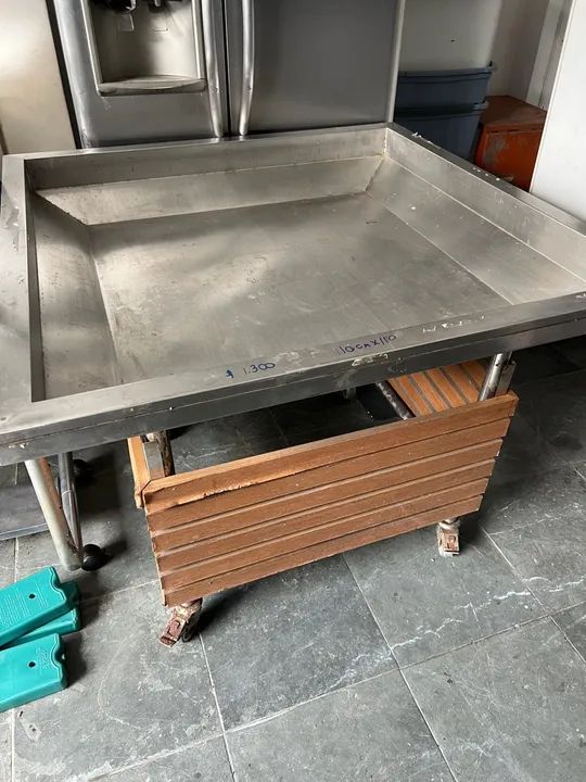 Mesa/ bancada inox peixeira inox  - Foto 3