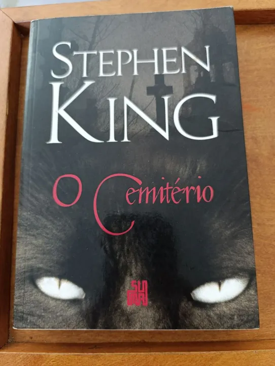 Livro O CEMITÉRIO