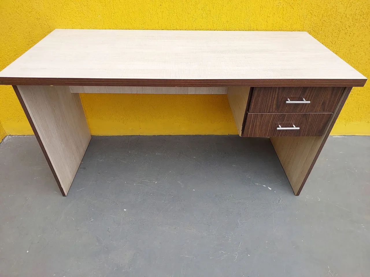 Mesa escritorio mdf 1.40 X 60 - Foto 2