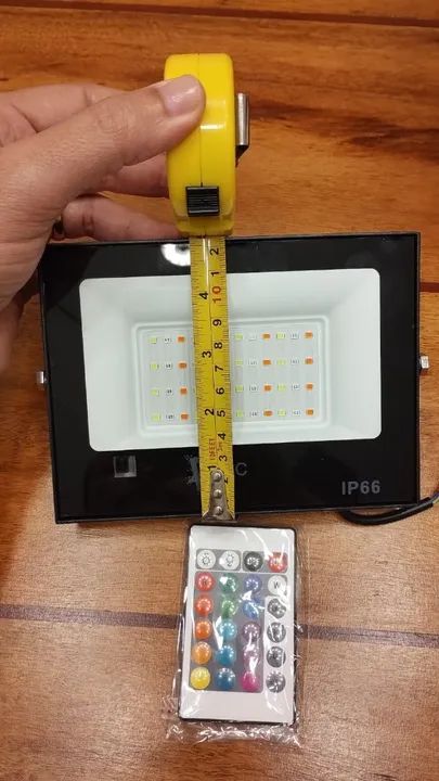 Refletor RGB 100w  - Foto 5