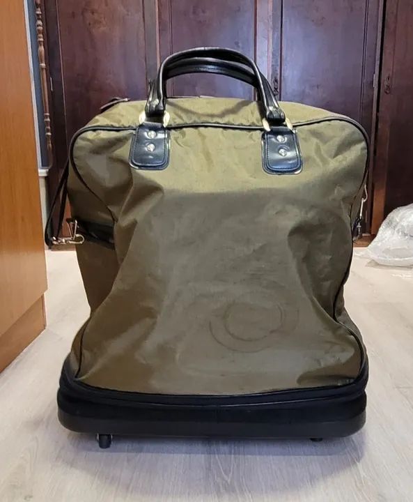 Mala de Viagem flexível em Nylon super resistente - Tamanho Grande - Importada Japão  - Foto 4