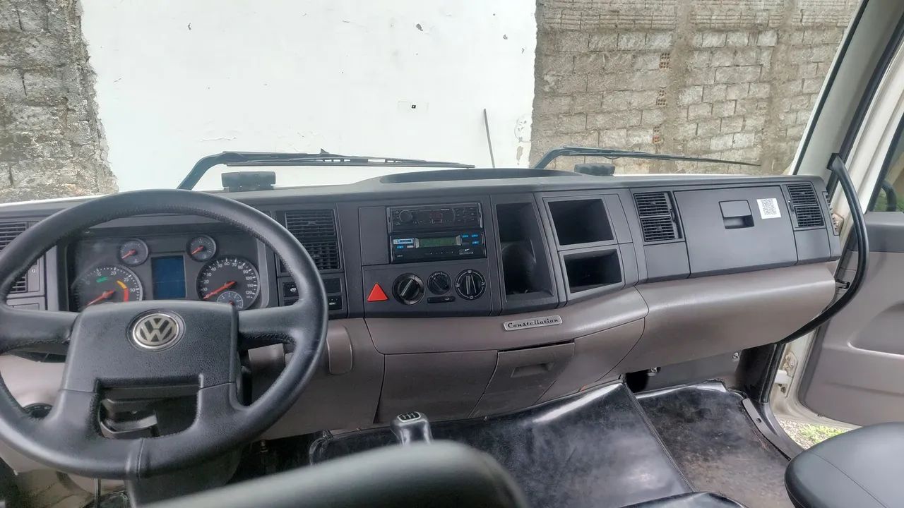 Vende se 24.280 4 eixo ano 2013 único dono  - Foto 11