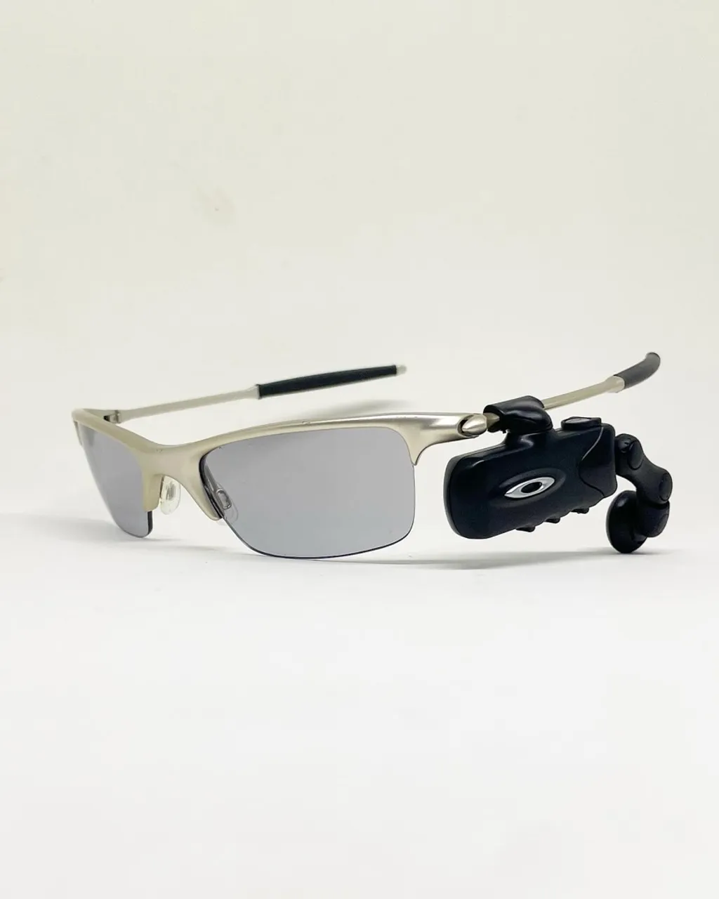 Óculos Oakley Razrwire