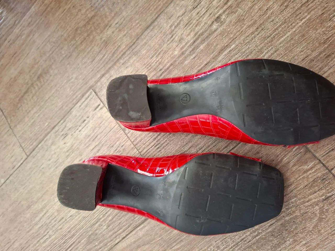 SAPATO EM COURO - Foto 3