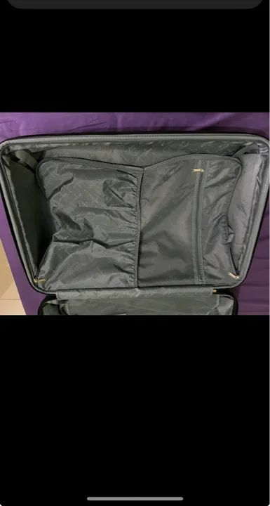 Mala de Viagem Preta - Estado de nova  - Foto 4