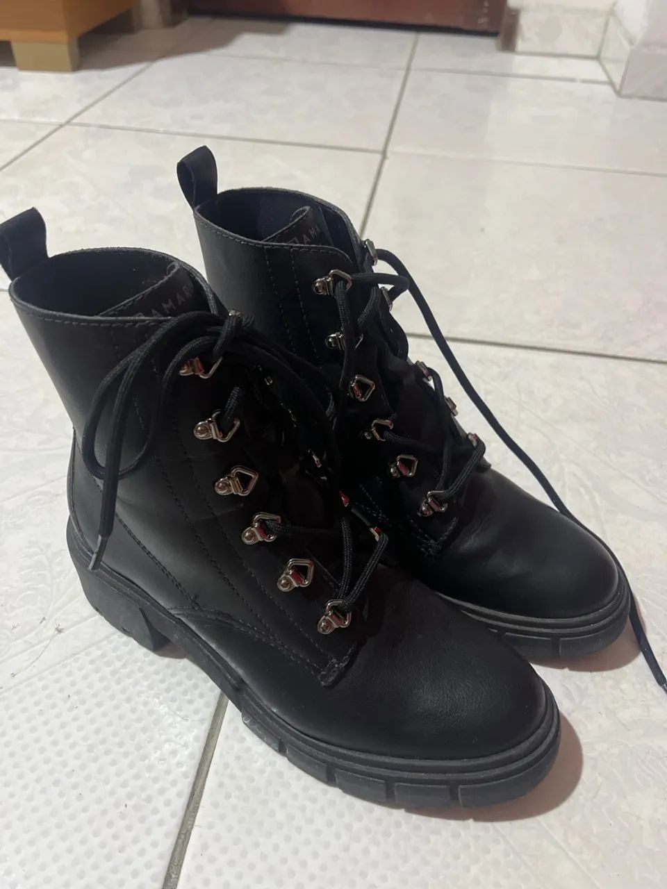 Bota Coturno Feminina Preta - Foto 2