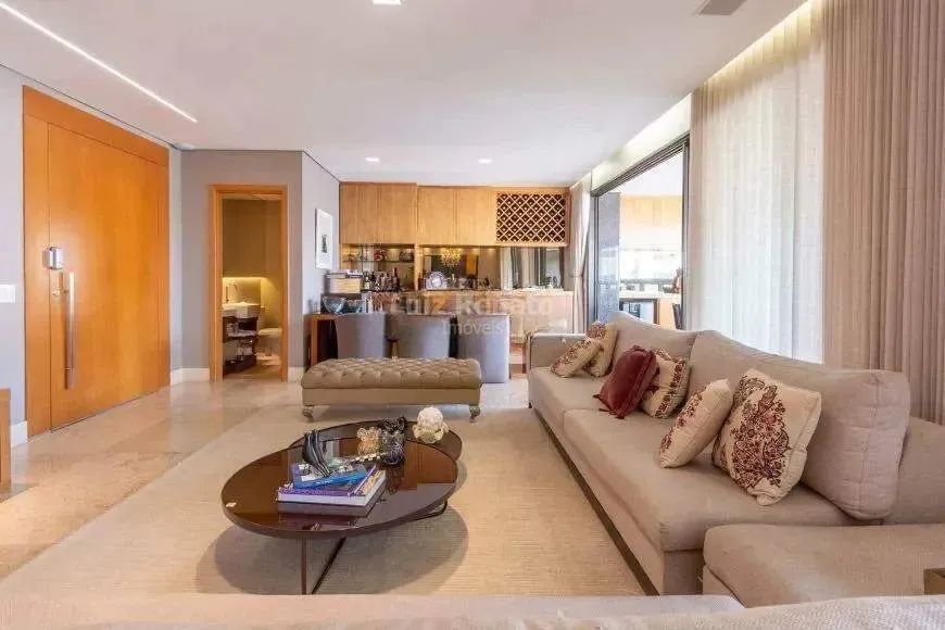 Apartamento á venda no Bairro Funcionários