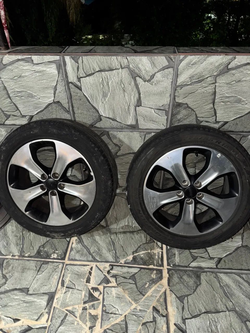 2 Rodas de liga leve aro 18 de Jeep compasse