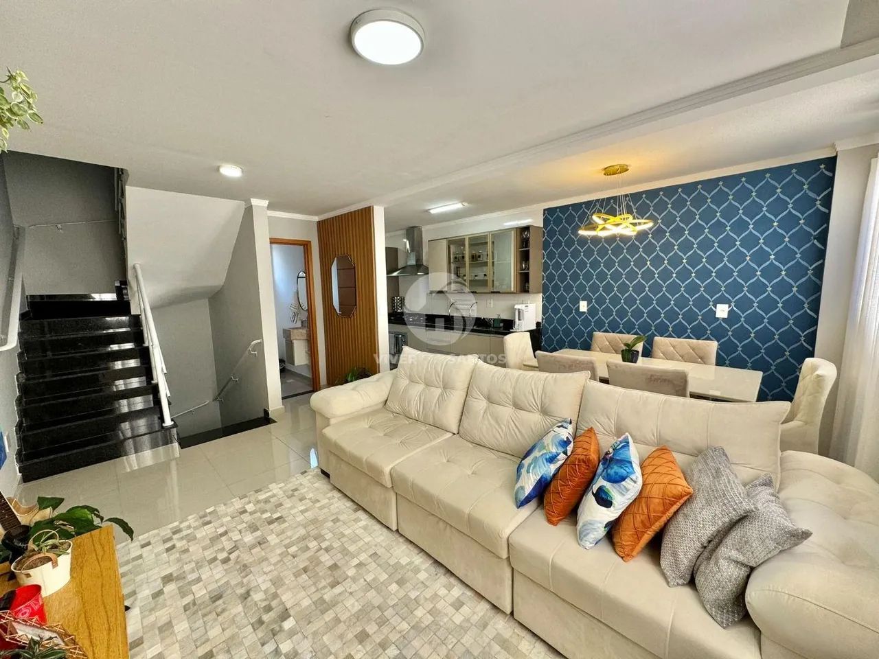Triplex em Villagio com 3 Dormitórios (2 Suítes)  Marapé - Foto 3