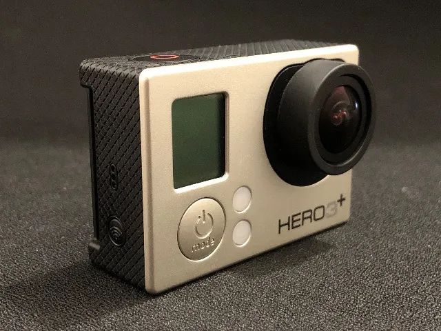 GoPro Hero 3+ Silver com acessórios