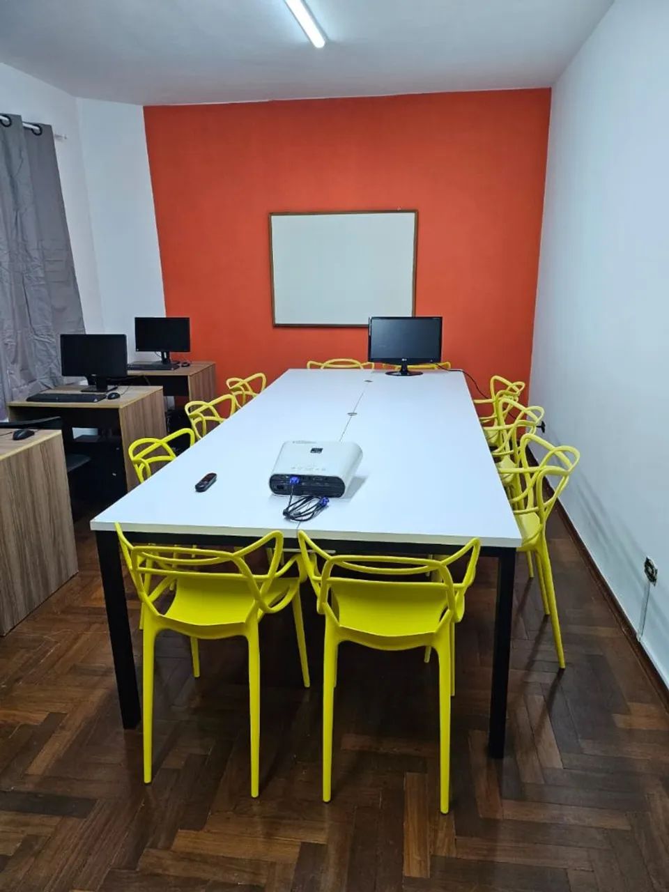 Salas para trabalho estilo coworkink  - Foto 3