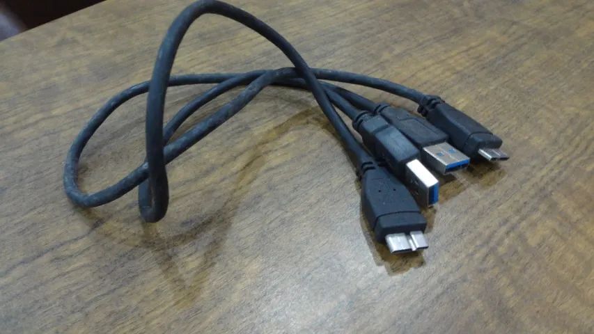 Cabo USB 3.0 para HD Externo - Foto 4