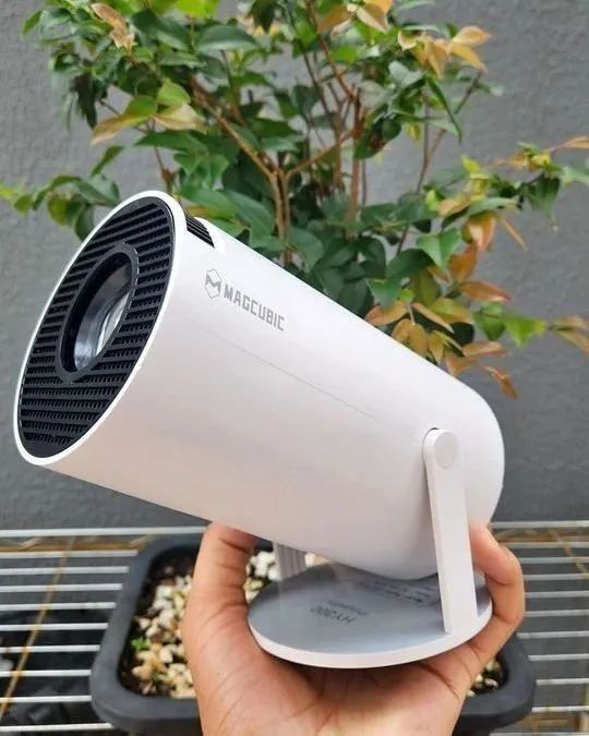 Projetor Portátil - Android Wi-Fi Bluetooth  - Foto 3