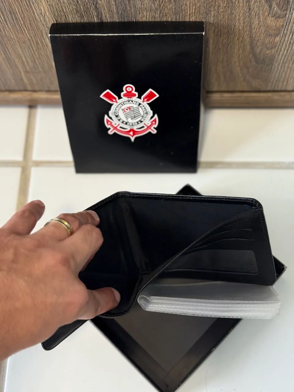 Carteira em couro legítimo preta do Corinthians (nova).