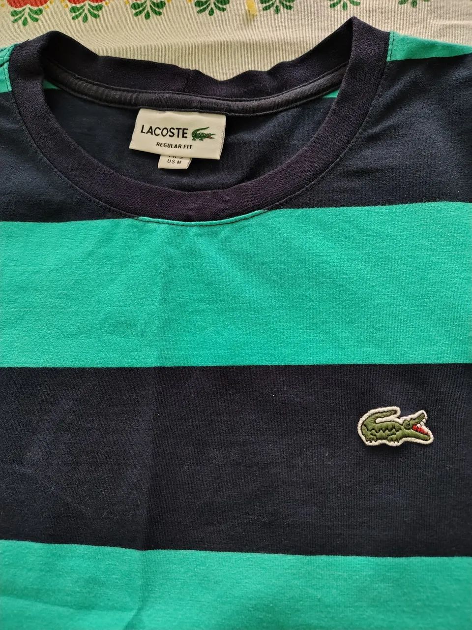 Camiseta Lacoste listrada + Aeropostale  G