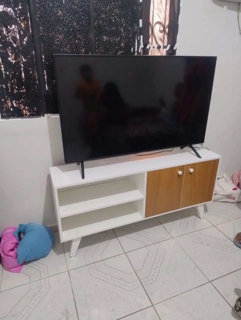 Rack para TV com design moderno 130x65x30 até 55"