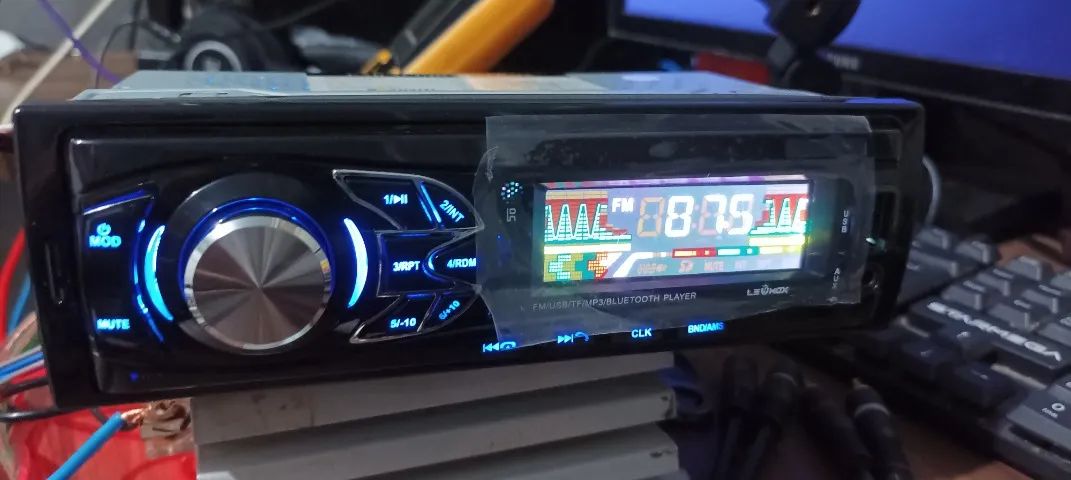 Rádio Automotivo Comptaivel com Bluetooth e pendrive