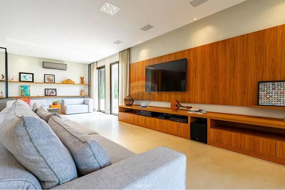 Casa em condomínio a venda, 4 suítes e escritório, 328m2, R$ 4.050.000,00 - Residencial Es
