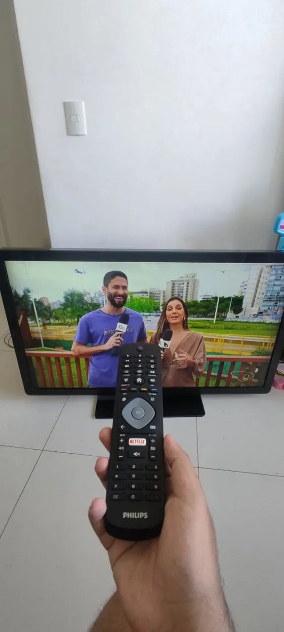 TV 50 Philips (NÃO É SMART) LCD - Foto 2