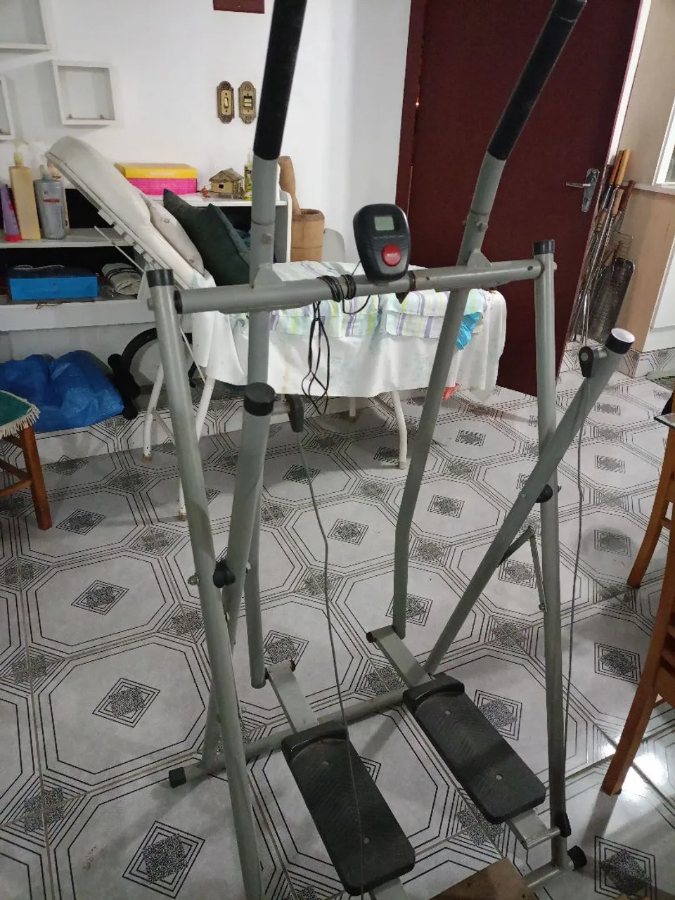 Aparelho de Ginástica simulador de caminhada- Ótimo Estado