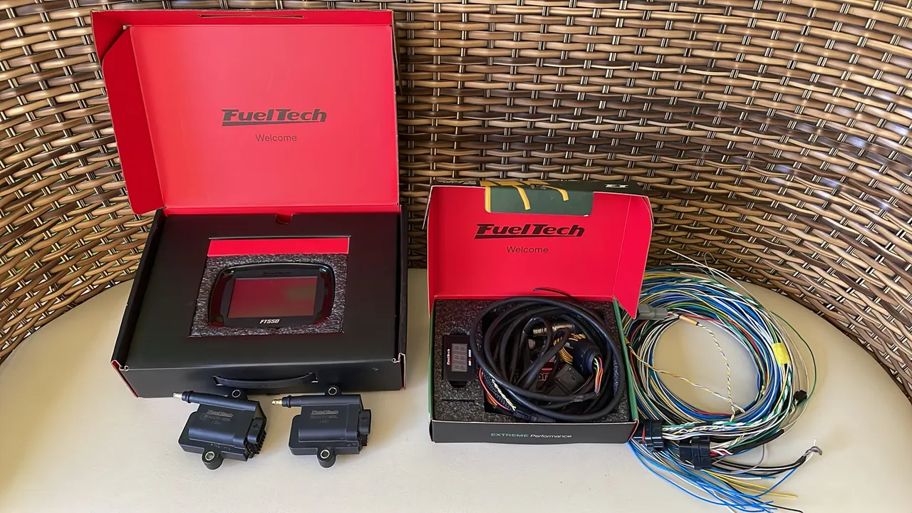 FuelTech FT550 + Módulo de Ignição + Chicote Completo