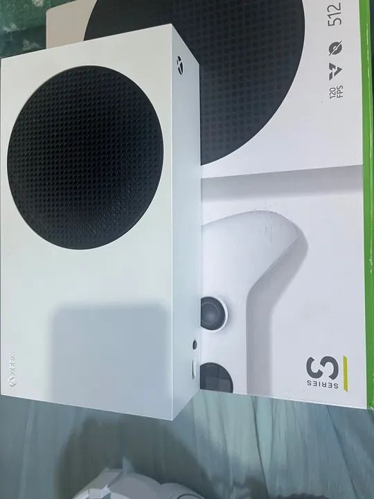 Xbox series s + 2 controles + carregador (controle) - Foto 5