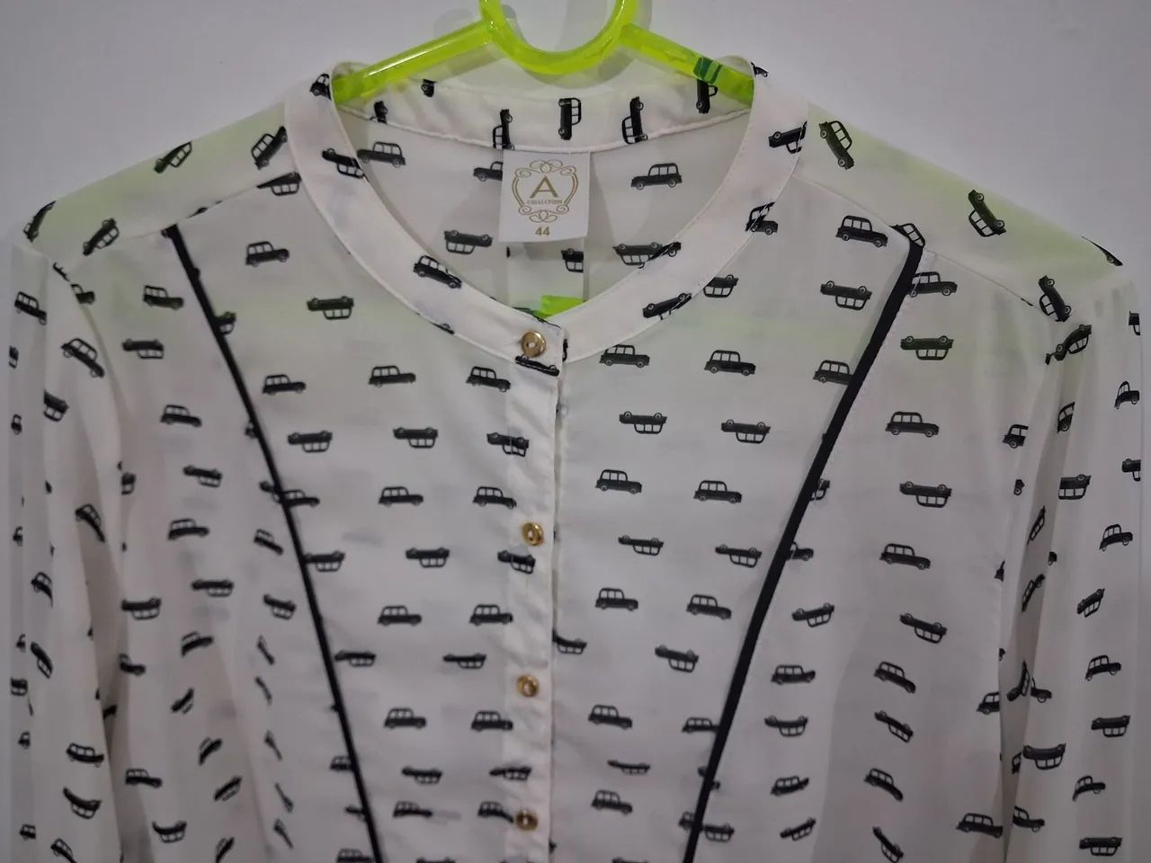 Linda Camisa Tamanho 44 em excelente!!! - Foto 5