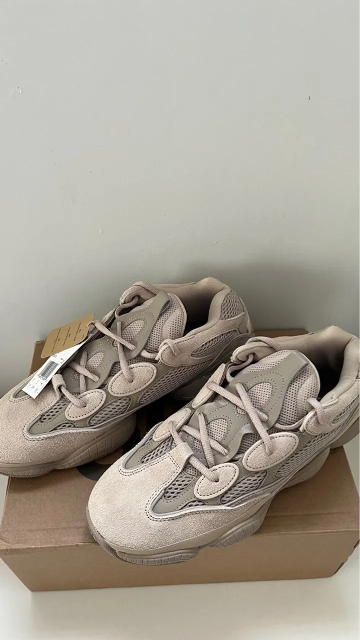 Tênis Adidas Yeezy 500 - Taupe Light