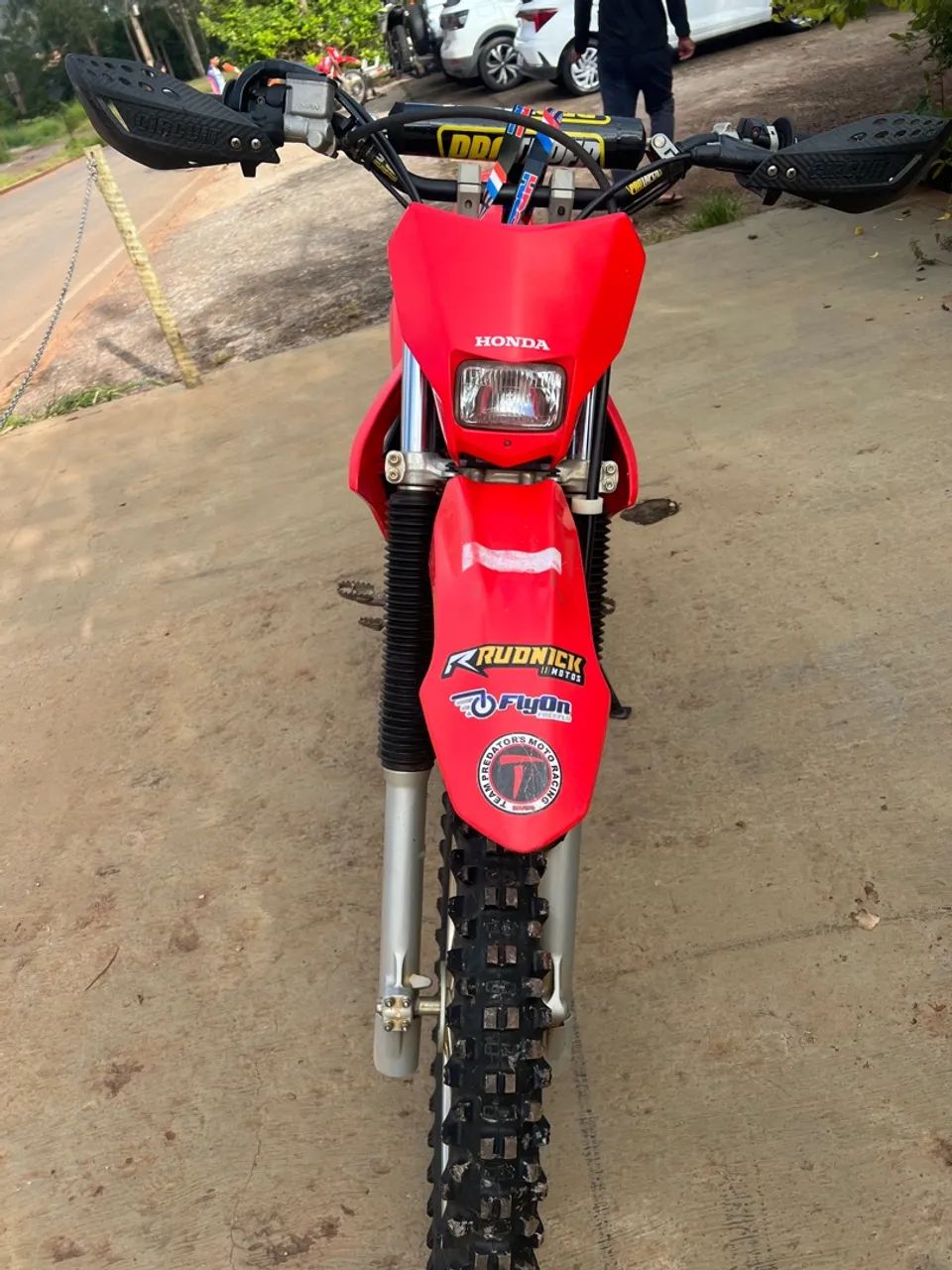 Crf 250f impecável cheia de acessórios  - Foto 2