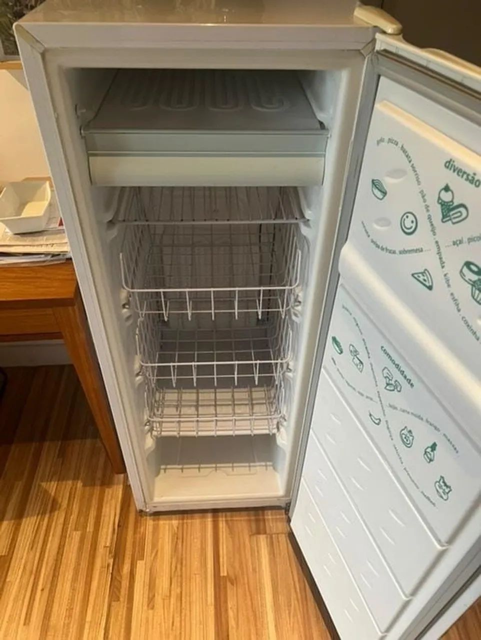 Freezer  Vertical Consul 180 - Foto 4
