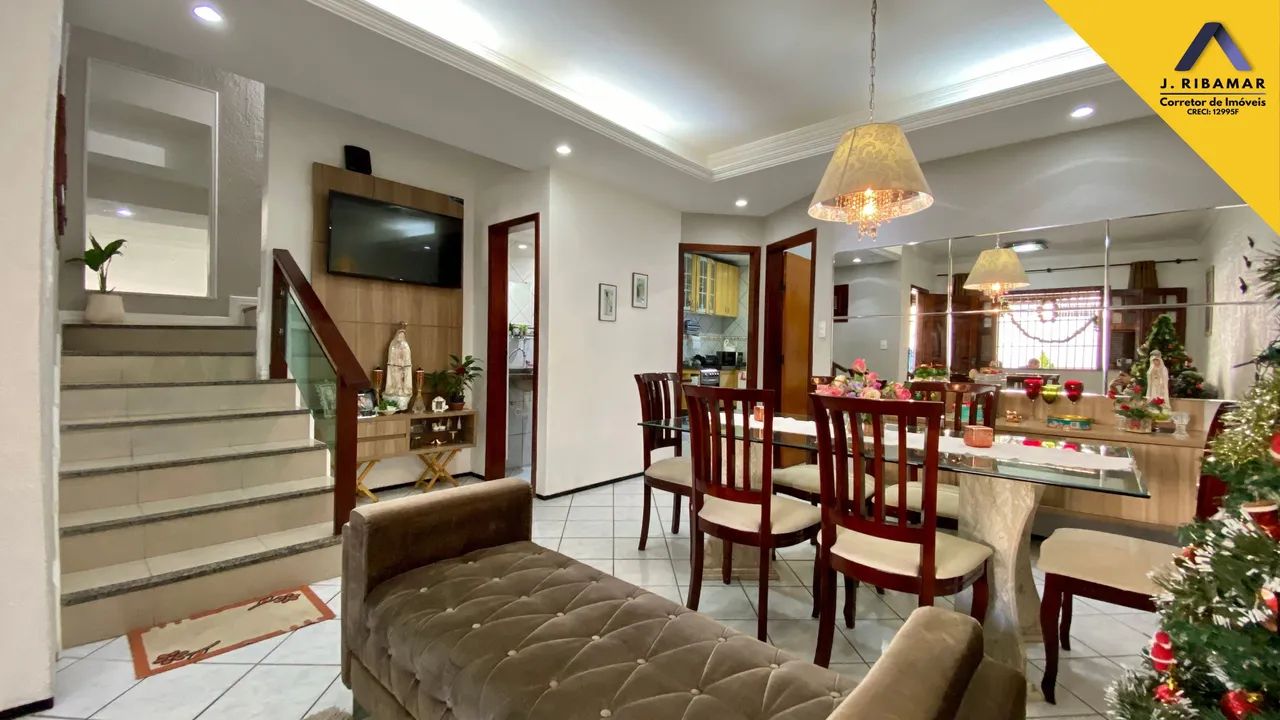 Dúplex amplo de 160 m², 4 Suítes, 5 Vagas, 4 Banheiros | Cajazeiras- CE