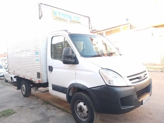 Caminhão Iveco dayly 35s14 2009 