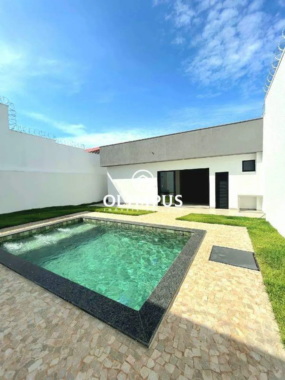 Residência Sofisticada no Bairro Cidade Jardim