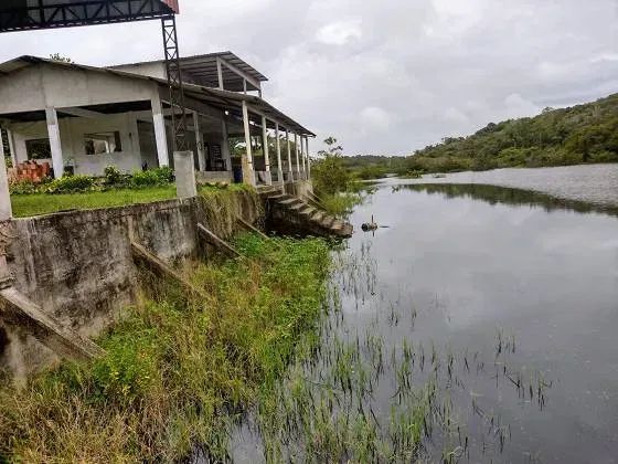 Chacara Perto da Cidade Universitaria 3.500m²  Casa e Galpão Km 08 da Manuel Urbano - Foto 9