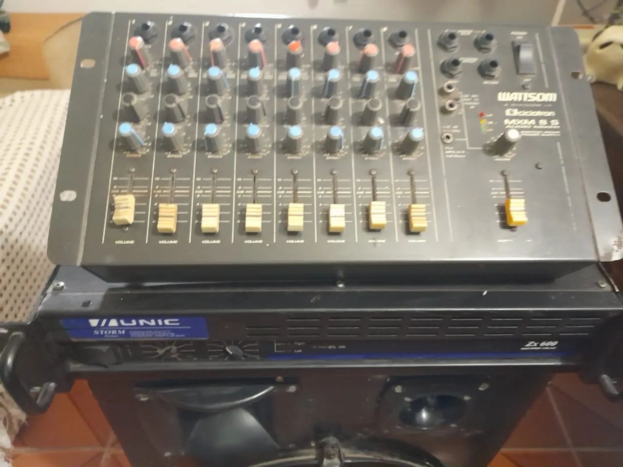 Mixer de áudio Wattsom MXM 8S e amplificador e potencia  - Foto 2