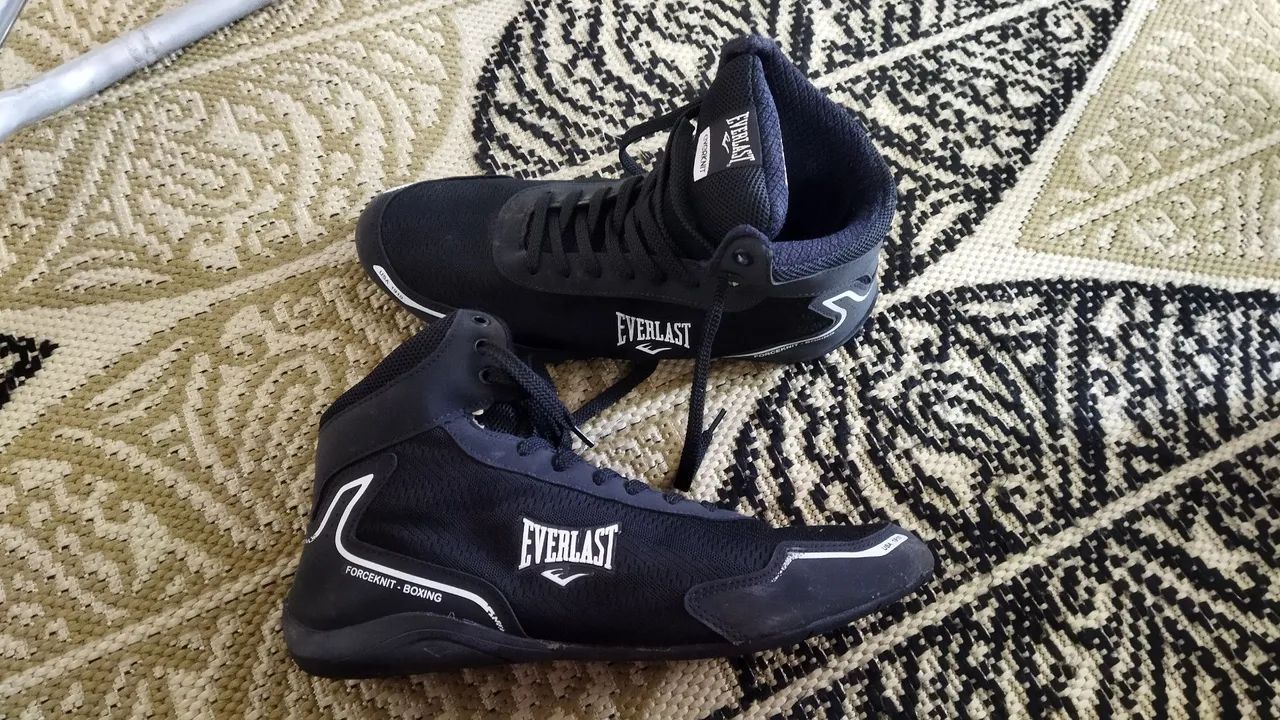 Vendo tênis Everlast 