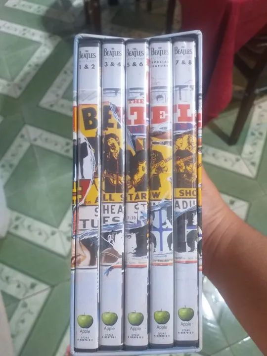  5 Concerts Boxset DVD Edição Limitada Versão do Álbum The Beatles  - Foto 2