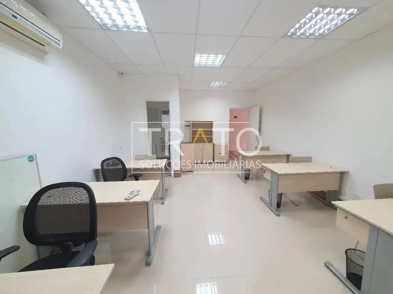 Sala mobiliada no bairro Santa Genebra, em Campinas - Foto 4