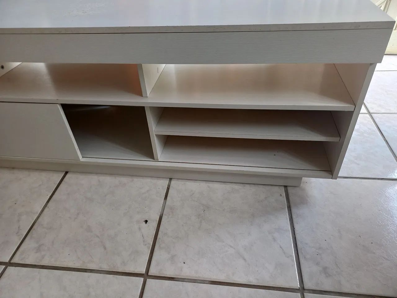 Rack para TV branco com 3 prateleiras - Foto 2