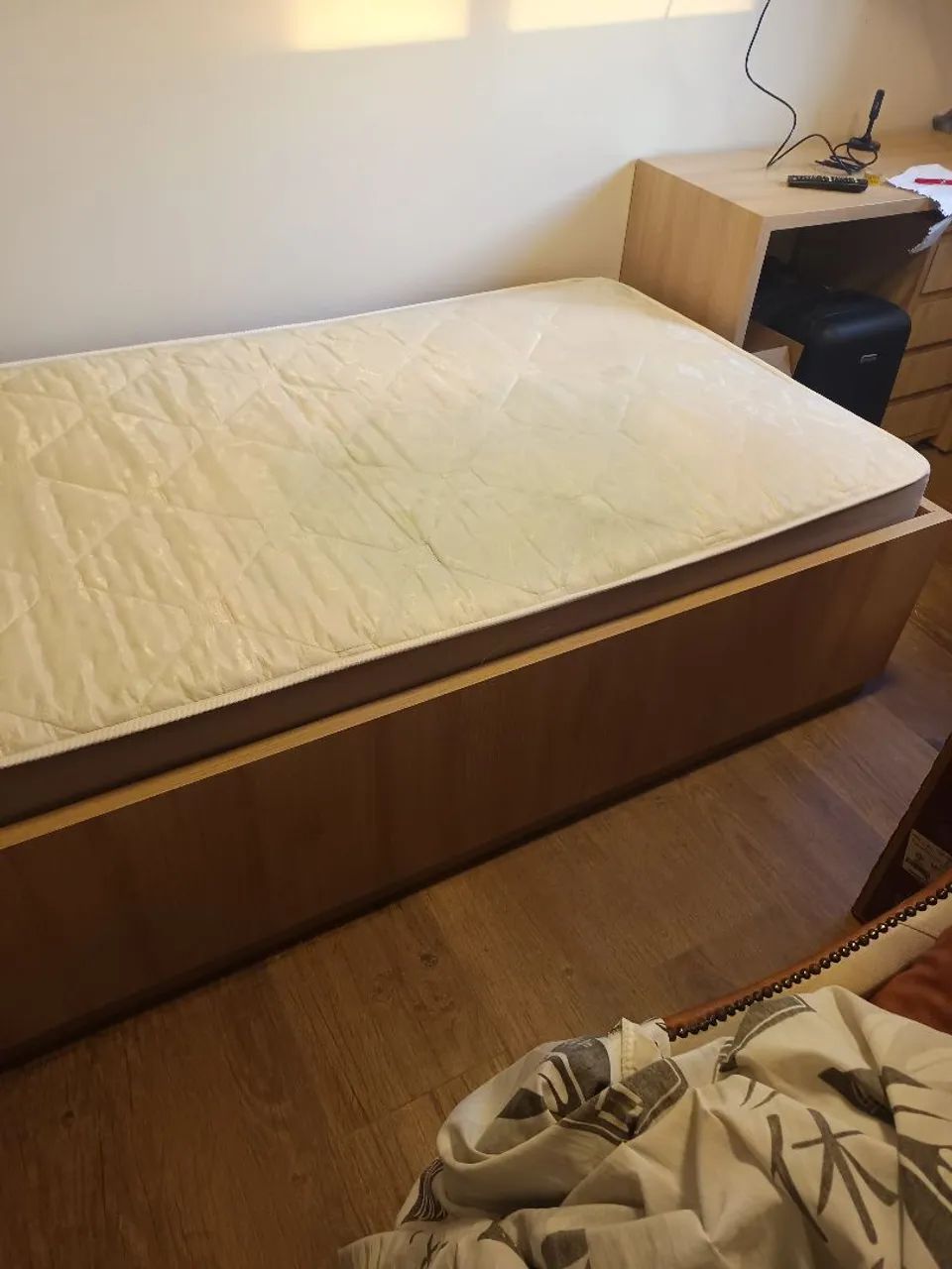 Cama de solteiro/solteira,com colchão massageador. - Foto 3