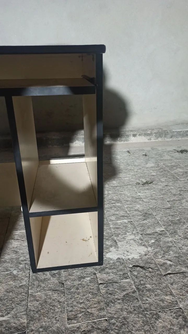 Computer desk with keyboard tray64296268525187122