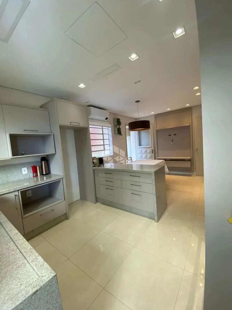 Casa 3 dormitórios no Cinquentenário