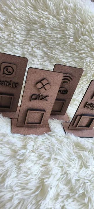 Placa PIX, Wi-Fi, Whatsapp e Instagram em MDF rústico personalizada