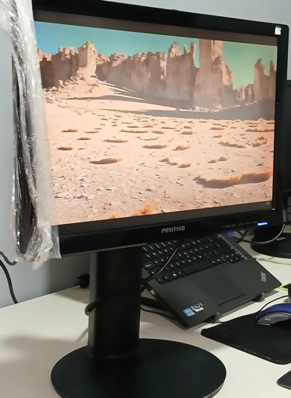 Monitor LCD LG e Positivo 19 Ajustável LED AOC 22? Oferta! a