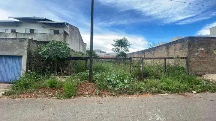Lote 420,00m² (Frente ao Parque Macambira Anicuns) Setor Faiçalville