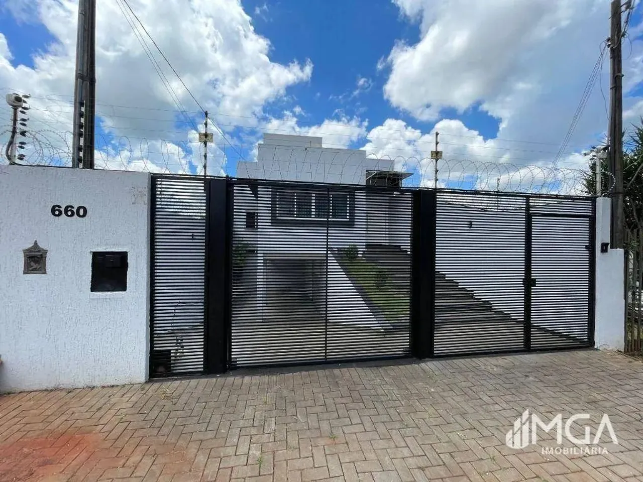 Casa em Jardim Alice II