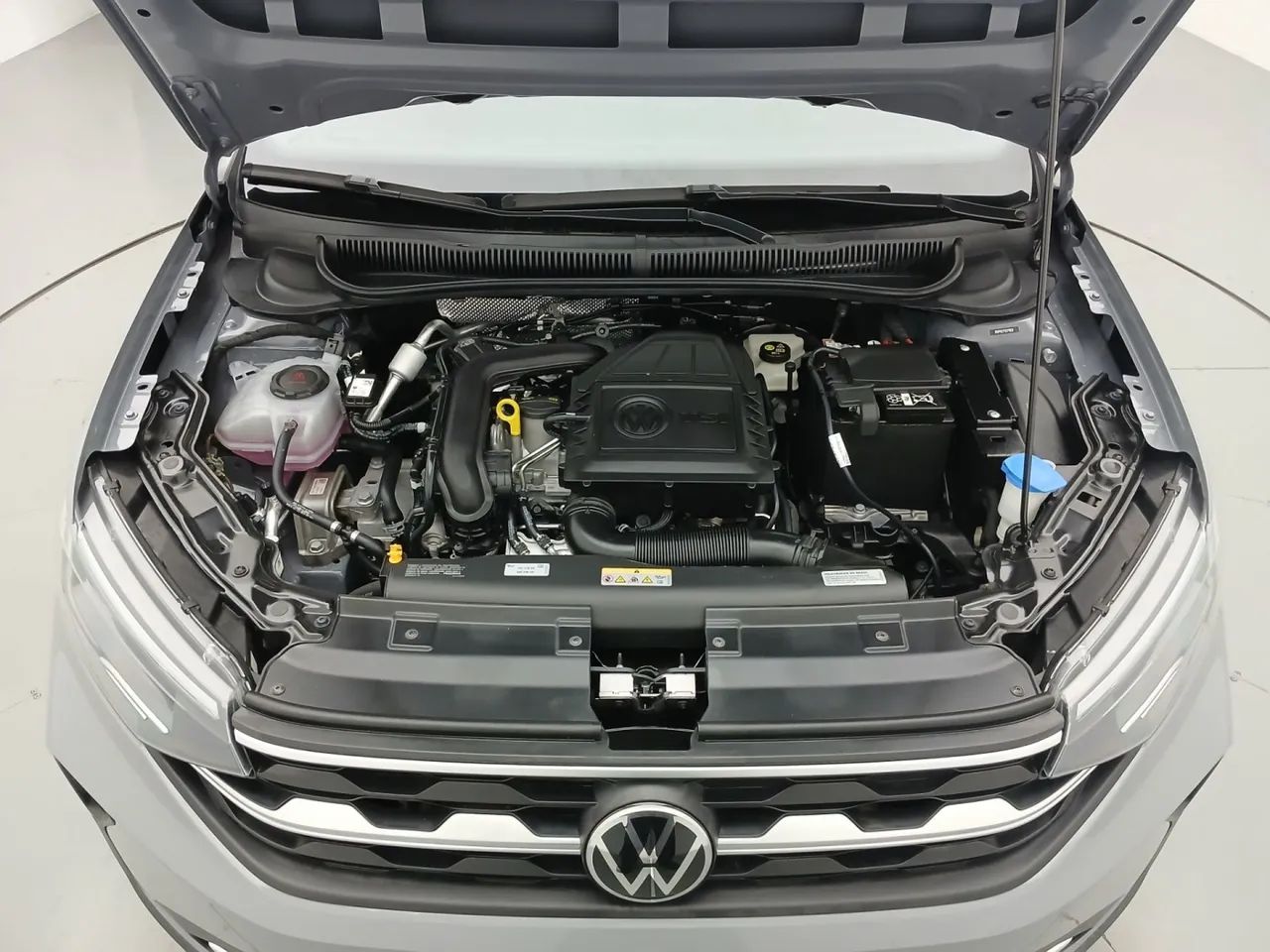 Volkswagen Nivus Highline 1.0 200 TSI Flex Aut., foto 10 de 18